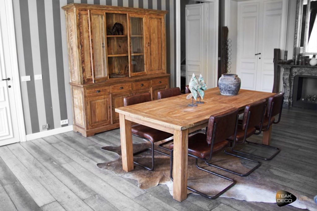 hoofdfoto teakdeco meubelen landelijk wonen interieur gerecycleerd hout massief eettafel tafel kast wijnkast decoratie teak deco 02